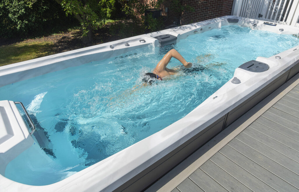 Swimspa voor fitness en herstel: wat u moet weten voordat u er een koopt