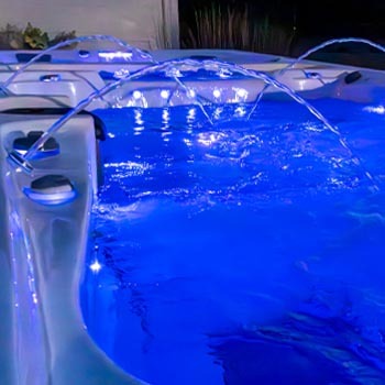 Waterelementen in een H2X Swim Spa van MasterSpas.