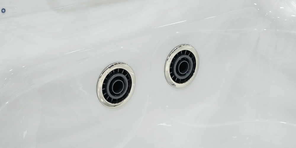 Zwemspa-jets met dubbele stroming.